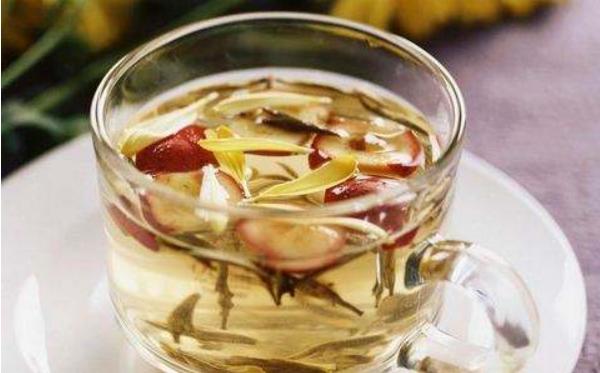 菊花茶的功效與作用及禁忌 菊花茶可以天天喝嗎