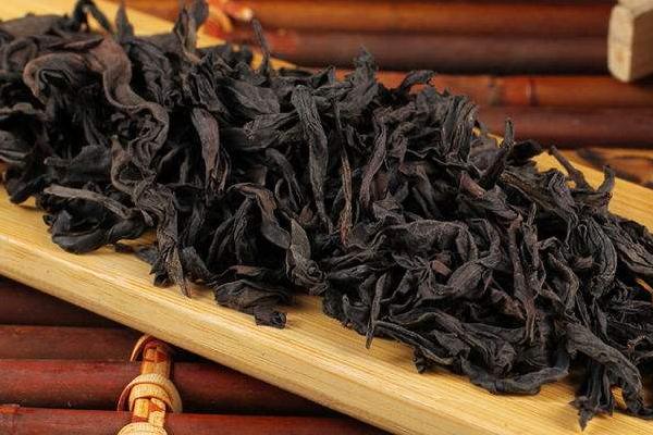 烏龍茶和黑烏龍茶的區別是什么 黑烏龍茶味道是怎樣的