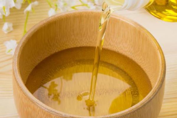 正宗山茶油市場價格多少錢一斤 山茶油怎么吃