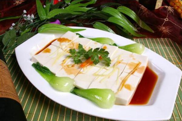 花生豆腐的做法和配方 花生豆腐加工技術(shù)