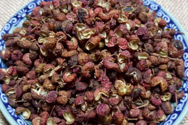 花椒是麻椒嗎 麻椒和花椒的區別是什么