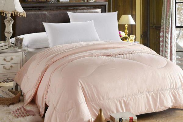 大豆纖維被能水洗嗎 大豆纖維被和蠶絲被哪個(gè)好