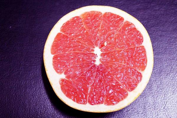 西柚皮能吃嗎 西柚怎么挑選