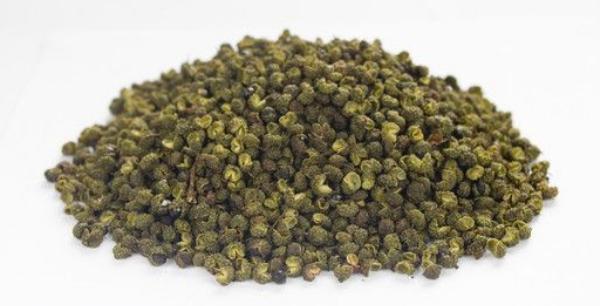 藤椒是不是就是青花椒 藤椒和青花椒的區別是什么