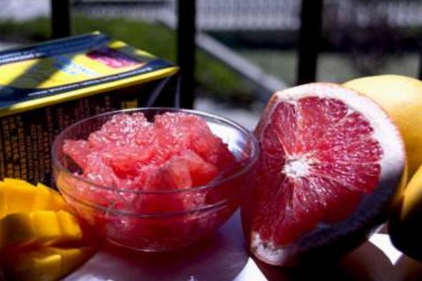 葡萄柚、西柚、普通柚子的區(qū)別是什么 吃西柚有什么好處