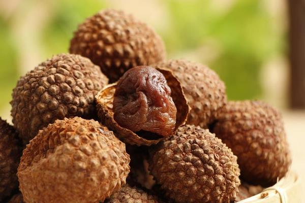 荔枝干市場(chǎng)價(jià)格多少錢一斤 荔枝干功效與作用