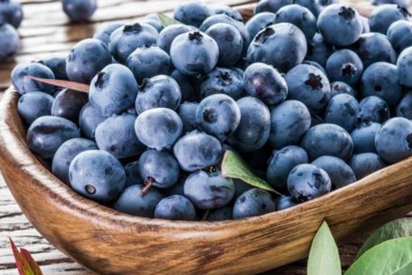 藍莓要洗嗎 藍莓果肉是什么顏色的