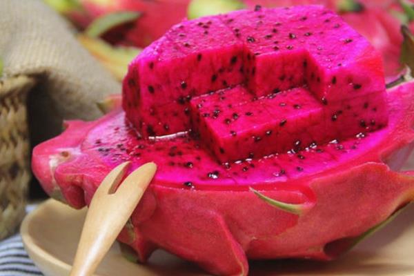 吃火龍果的最佳時間是什么時候 火龍果吃多了會怎樣