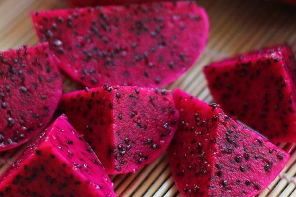 吃火龍果的最佳時間是什么時候 火龍果吃多了會怎樣