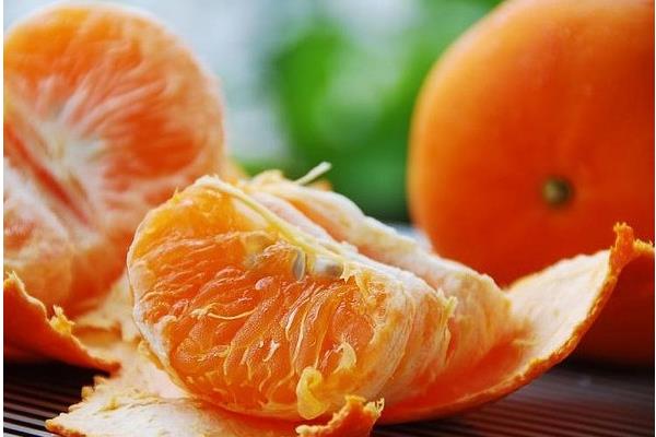 金秋沙糖桔市場價格多少錢一斤 金秋沙糖桔的優(yōu)點和缺點