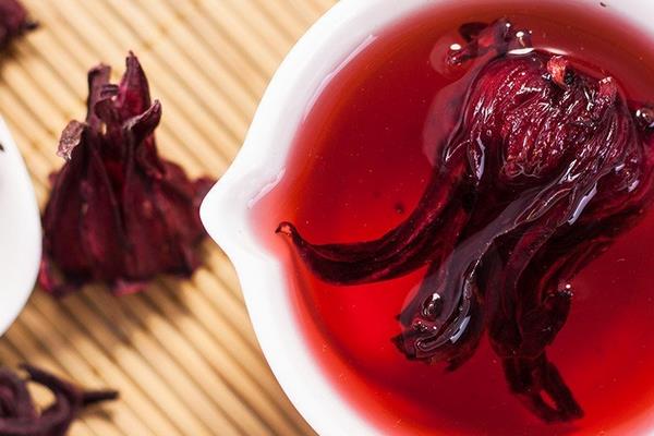 玫瑰茄花茶的功效與作用及禁忌 玫瑰茄花茶怎么泡