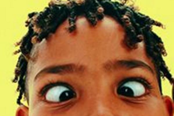 嬰兒斗雞眼正常嗎（怎么判斷） 小孩斗雞眼的原因