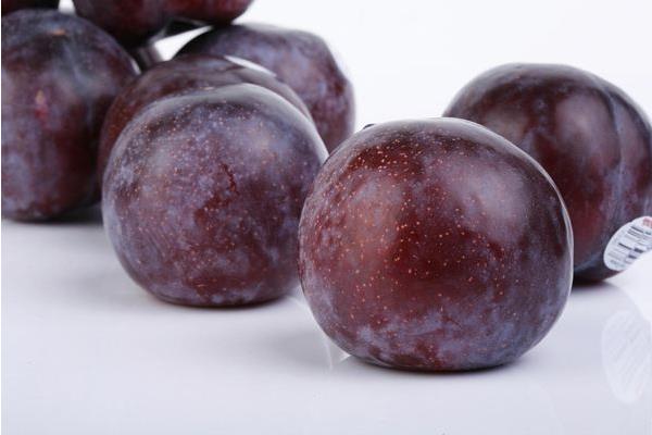 黑布林和恐龍蛋的區別是什么 黑布林的功效與作用