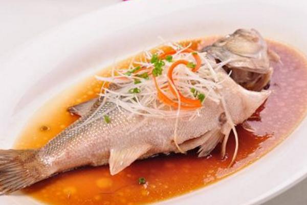 多寶魚和鱸魚哪個好 鱸魚好吃嗎