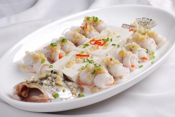 虹鱒魚怎么做好吃又簡單 虹鱒魚家常做法大全