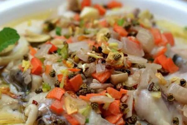 虹鱒魚怎么做好吃又簡單 虹鱒魚家常做法大全