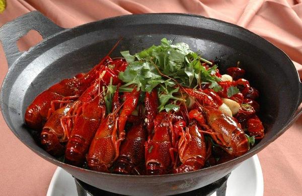 小龍蝦是怎么到中國的 大龍蝦和小龍蝦的區別是什么