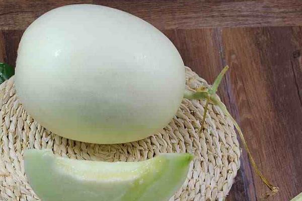 玉菇甜瓜功效與作用及禁忌 玉菇甜瓜營養(yǎng)價值