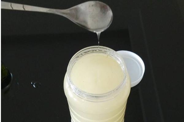 油菜花蜂蜜的作用與功效及禁忌 油菜花蜂蜜市場價格多少錢一斤