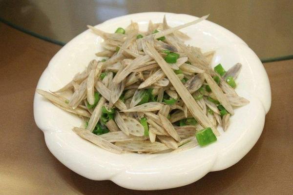 藕尖怎么做好吃又簡單 藕尖長在蓮藕哪個地方