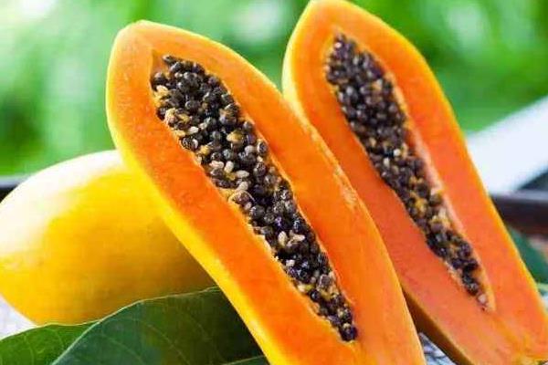 怎么判斷木瓜熟沒熟 木瓜熟了是什么顏色的