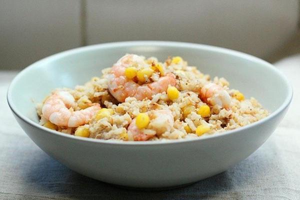 羊角蜜甜瓜怎么吃 羊角蜜甜瓜要削皮吃嗎