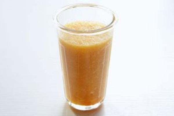 梨子汁的功效與作用 梨子汁怎么榨才好喝