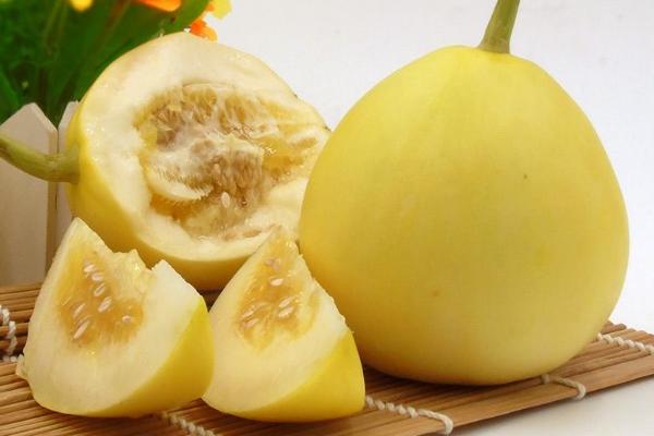 孕婦可以吃甜瓜嗎(對胎兒好嗎) 來月經能吃甜瓜嗎