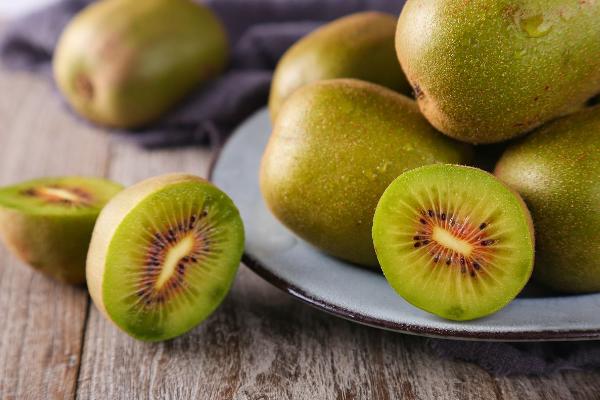 紅心獼猴桃的功效與作用及禁忌 紅心獼猴桃的營養價值