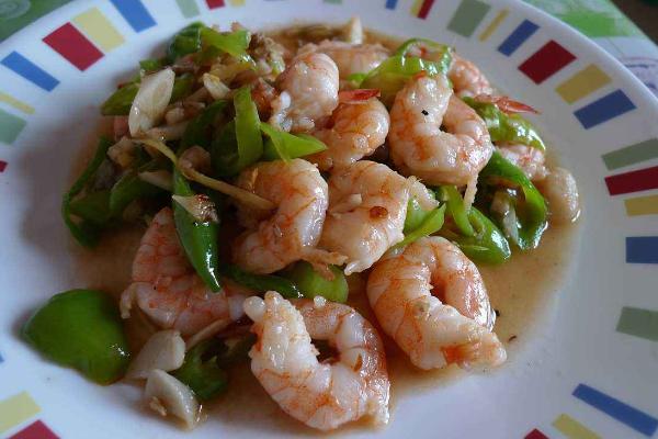 青椒蝦仁怎么做好吃又簡(jiǎn)單 青椒蝦仁家常做法大全