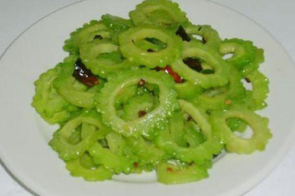 苦瓜老了還能吃嗎 苦瓜越老越苦嗎