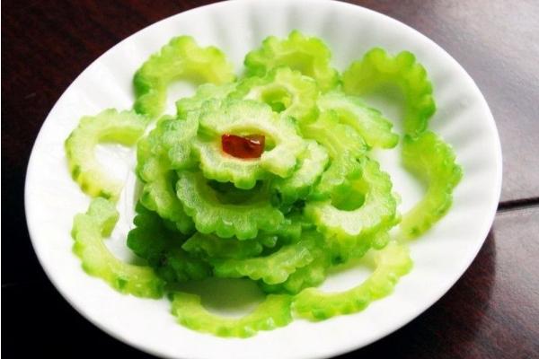 吃苦瓜有什么好處 苦瓜補充哪些營養元素