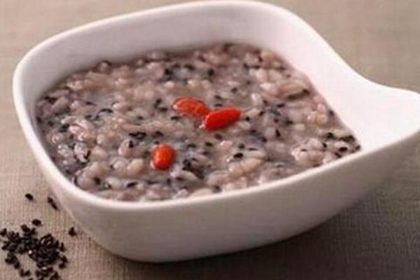 吃芝麻有什么好處 芝麻什么時候吃效果好