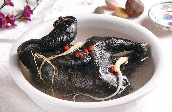 胃不好能吃烏雞煲湯嗎？ 小孩能喝烏雞湯嗎