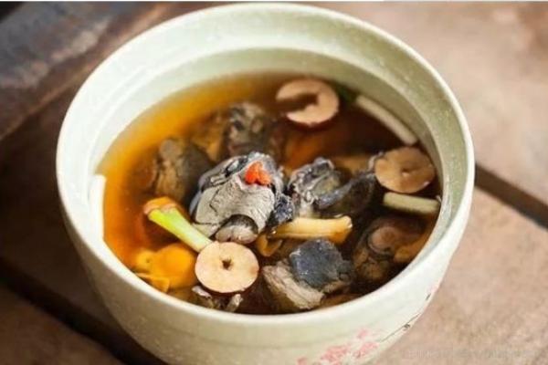 胃不好能吃烏雞煲湯嗎？ 小孩能喝烏雞湯嗎