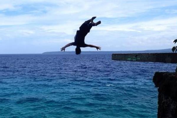 夢見跳水是什么意思 夢到跳水救人有什么預兆