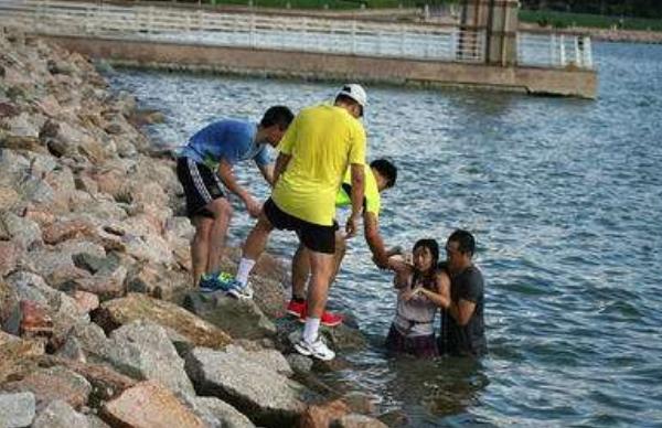 夢見跳水是什么意思 夢到跳水救人有什么預兆