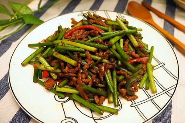 黑豬肉與白豬肉的區別是什么 黑豬肉的營養價值及功效