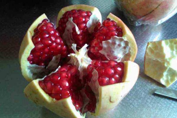 石榴怎么剝 石榴怎么挑選