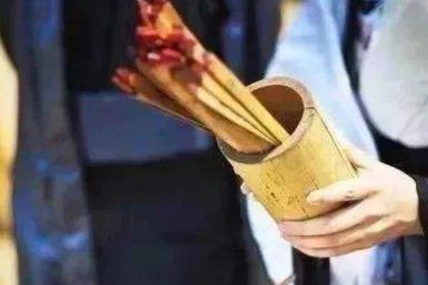 為什么不能經(jīng)常算命 命理學(xué)是科學(xué)還是迷信