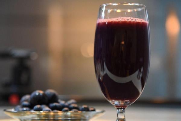 葡萄汁的功效與作用及禁忌 女人經常喝葡萄汁好處