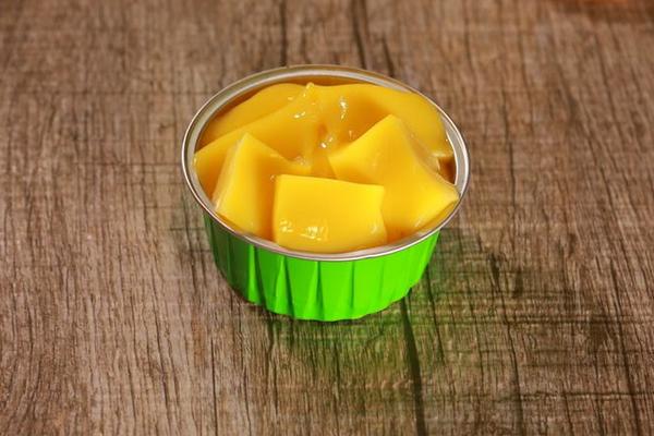 夢見吃果凍是什么意思 女人夢到別人吃果凍有什么預兆