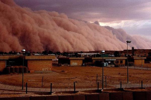 夢見沙塵暴是什么意思 女人夢到沙塵暴但是躲開了有什么預兆