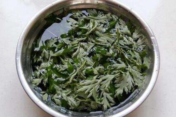 艾葉水怎么煮 煮艾葉水洗澡好嗎
