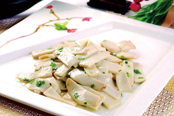 毛頭鬼傘菇市場價格多少錢一斤 毛頭鬼傘菇什么季節上市