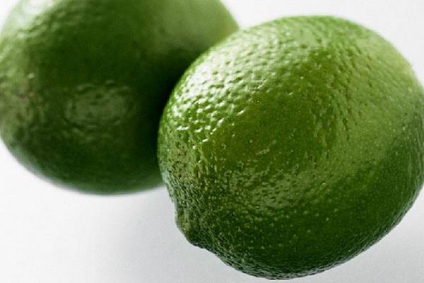 青檸檬的功效與作用及禁忌 青檸檬能降血糖嗎