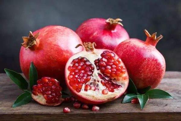 石榴價格多少錢一斤 吃石榴的作用