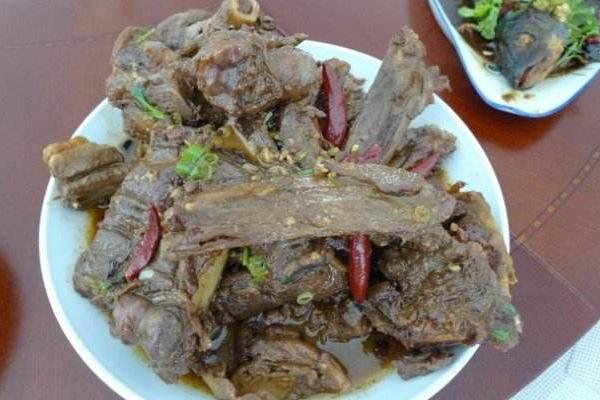 狍子肉怎么做好吃 吃狍子肉有什么好處