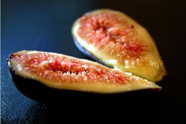無花果對男人的功效與作用 血糖高能吃無花果嗎