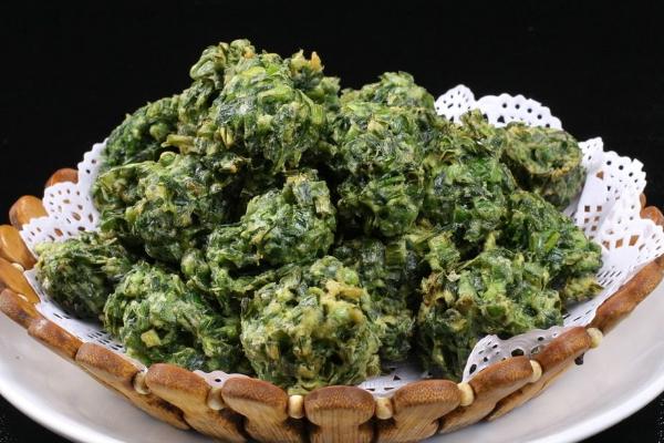 茼蒿丸子怎么做好吃又簡單 茼蒿丸子家常做法大全